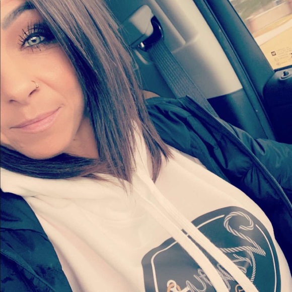 Meet your Posher, Valda - Picture 1 of 1